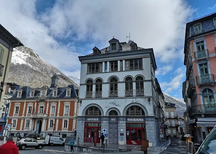 Apartman Duplex Spacieux Avec Vue Montagne Au Coeur De Cauterets, 6 A 8 Pers, 3 Chambres, 2 Sdb Cauterets