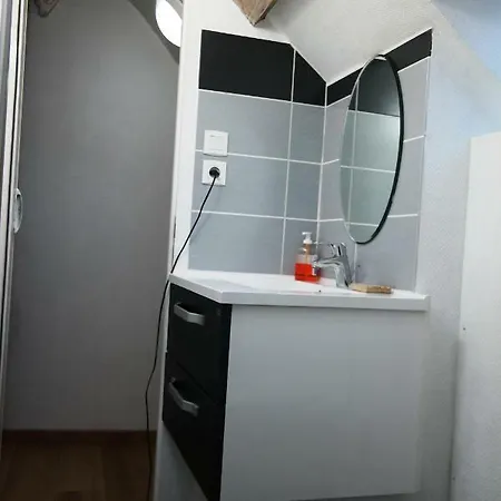 Duplex Spacieux Avec Vue Montagne Au Coeur De Cauterets, 6 A 8 Pers, 3 Chambres, 2 Sdb 公寓 *