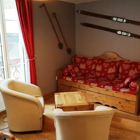 Apartamento Duplex Spacieux Avec Vue Montagne Au Coeur De Cauterets, 6 A 8 Pers, 3 Chambres, 2 Sdb *
