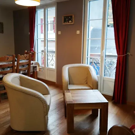 Duplex Spacieux Avec Vue Montagne Au Coeur De Cauterets, 6 A 8 Pers, 3 Chambres, 2 Sdb