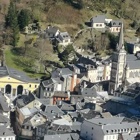 Duplex Spacieux Avec Vue Montagne Au Coeur De Cauterets, 6 A 8 Pers, 3 Chambres, 2 Sdb 公寓 *