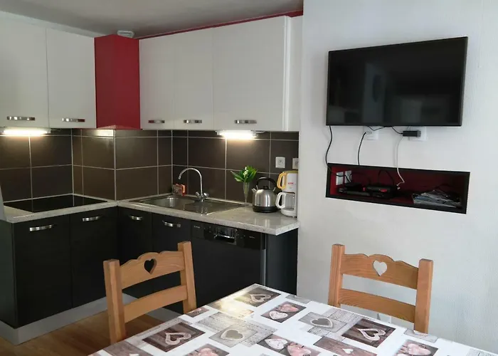 Duplex Spacieux Avec Vue Montagne Au Coeur De Cauterets, 6 A 8 Pers, 3 Chambres, 2 Sdb Apartament *