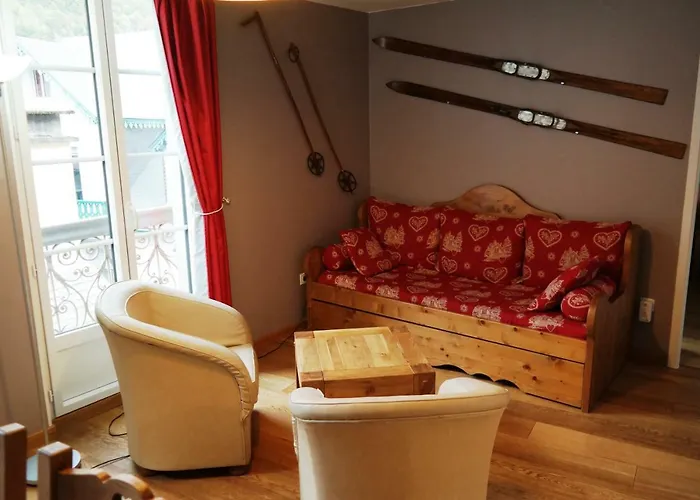 Apartament Duplex Spacieux Avec Vue Montagne Au Coeur De Cauterets, 6 A 8 Pers, 3 Chambres, 2 Sdb *