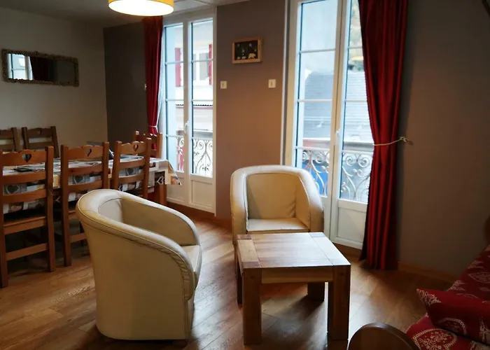 Duplex Spacieux Avec Vue Montagne Au Coeur De Cauterets, 6 A 8 Pers, 3 Chambres, 2 Sdb