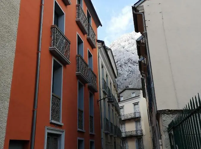 Apartament Duplex Spacieux Avec Vue Montagne Au Coeur De Cauterets, 6 A 8 Pers, 3 Chambres, 2 Sdb *