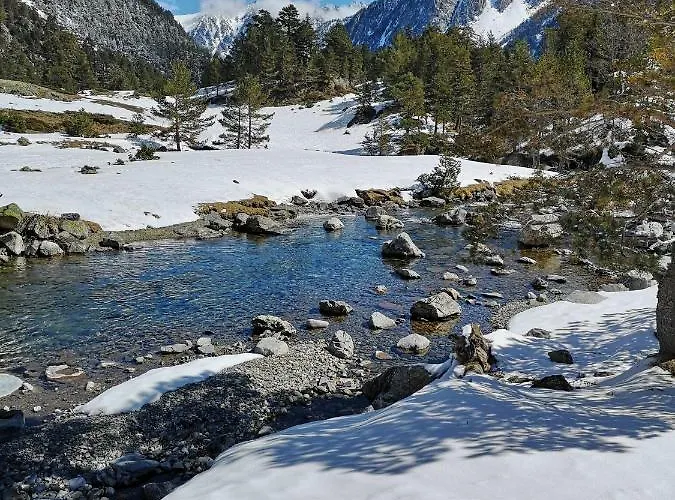 Duplex Spacieux Avec Vue Montagne Au Coeur De Cauterets, 6 A 8 Pers, 3 Chambres, 2 Sdb * Cauterets